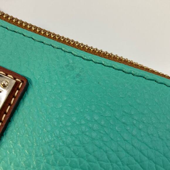 DOONEY & BOURKE SMALL MINT PEBBLED LEATHER CROSSBODY BAG - Picture 11 of 16